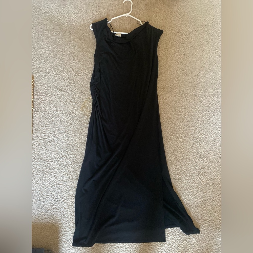 Black Sleeveless Draped Women's Dress